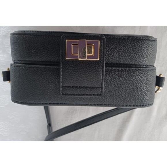 VINTAGE GUESS BLACK FAUX PEBBLED LEATHER SQUARE CROSSBODY BAG - Picture 7 of 13